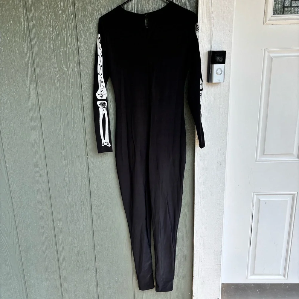 Spirit Halloween Womens Skeleton Jumpsuit Costume Small - Picture 4 of 7